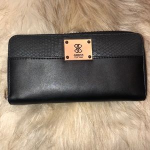 🖤Guess Wallet🖤